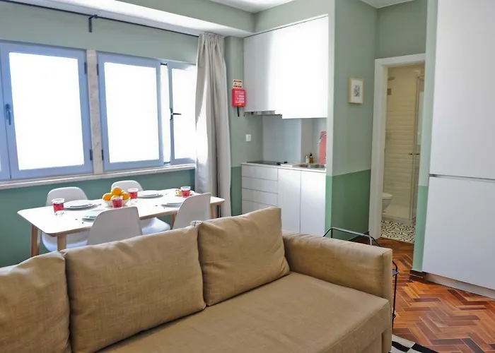 Prosecco Lifestyle In By Misha's Place 4b Апартаменты